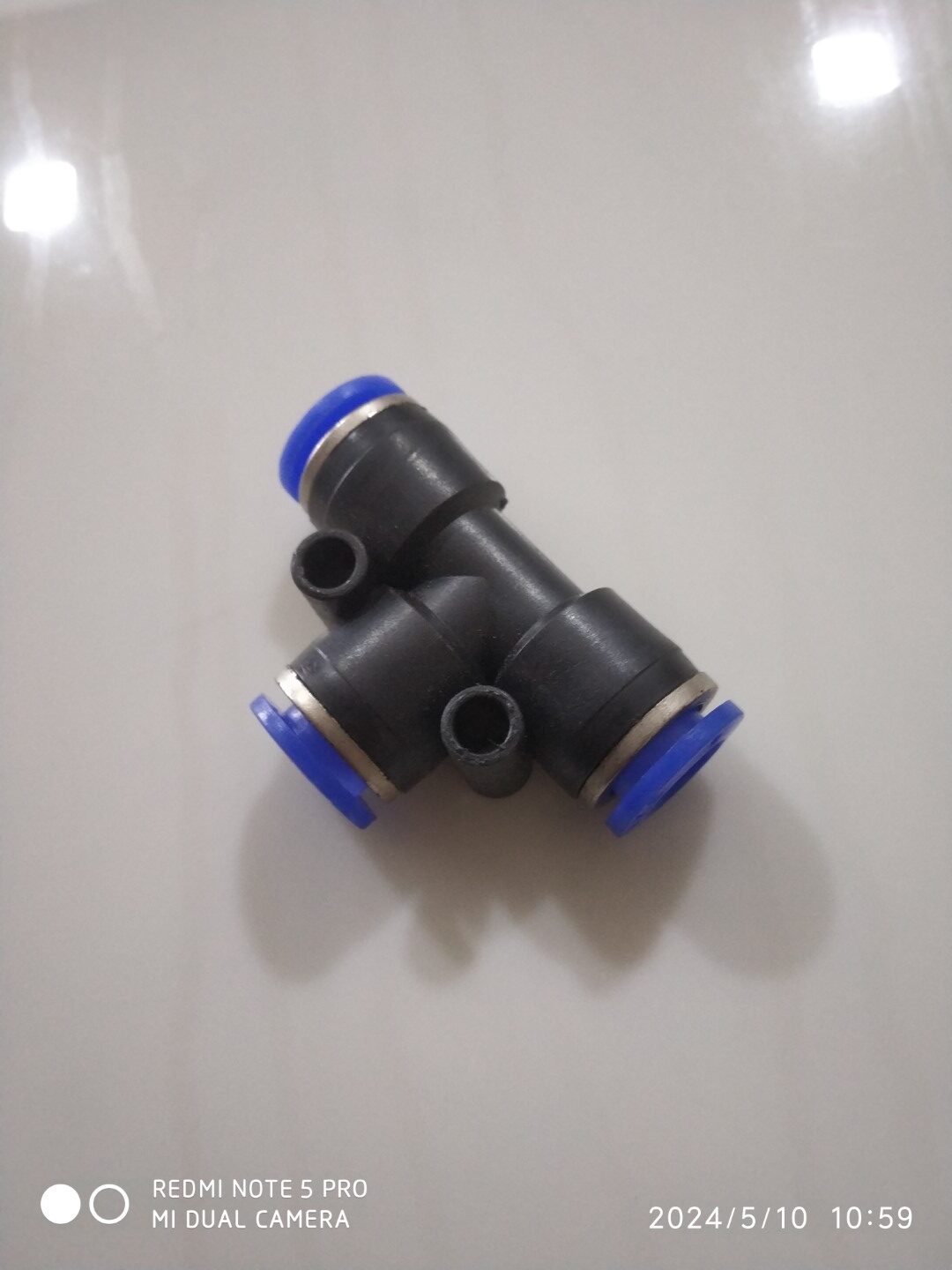 Pu Tee Connector Suppliers